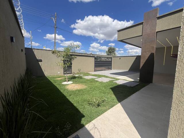 #100 - Casa para Venda em Goiânia - GO - 3