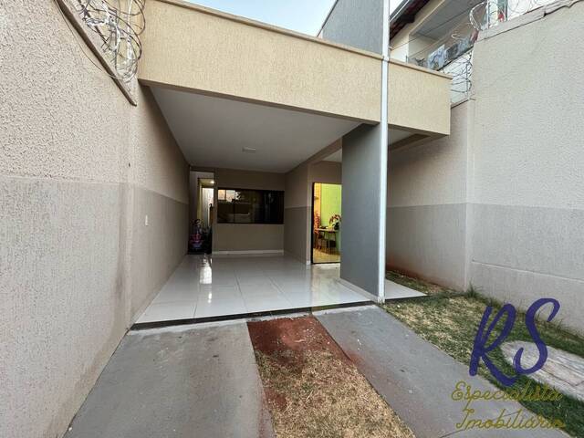 #107 - Casa para Venda em Goiânia - GO - 2