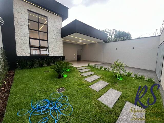#132 - Casa para Venda em Goiânia - GO - 1