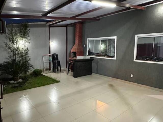 #133 - Casa para Venda em Goiânia - GO - 1