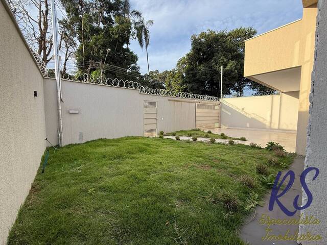 #145 - Casa para Venda em Goiânia - GO - 2