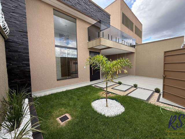 #146 - Casa para Venda em Goiânia - GO - 2