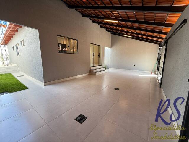 #148 - Casa para Venda em Goiânia - GO - 2