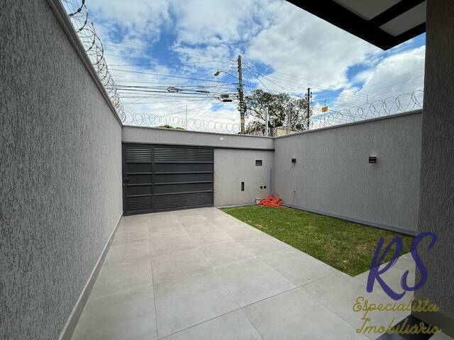 #157 - Casa para Venda em Goiânia - GO - 2