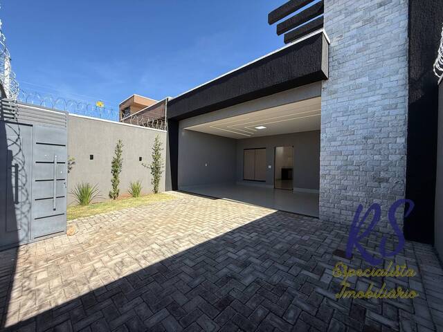 #165 - Casa para Venda em Goiânia - GO - 2